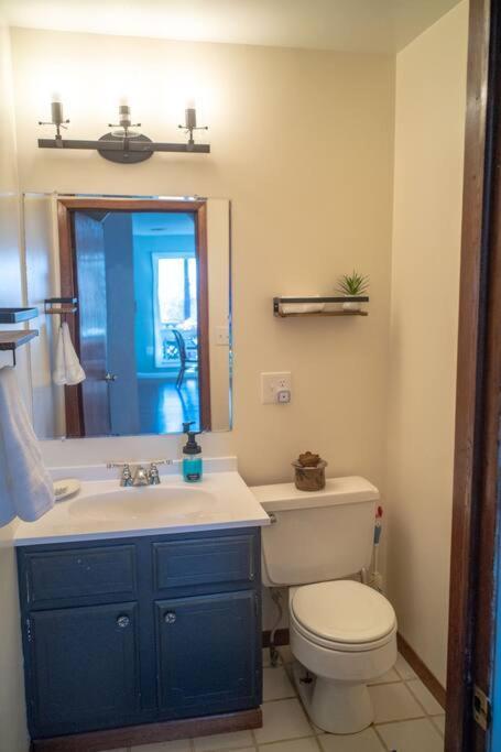 Finn'S Hideaway -Modern Family River Home Keokuk 外观 照片